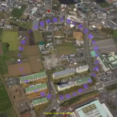 2017年4月、「宮崎ブーゲンビリア空港」への着陸降下中に、航空機の窓から建物や宅地を撮影しました